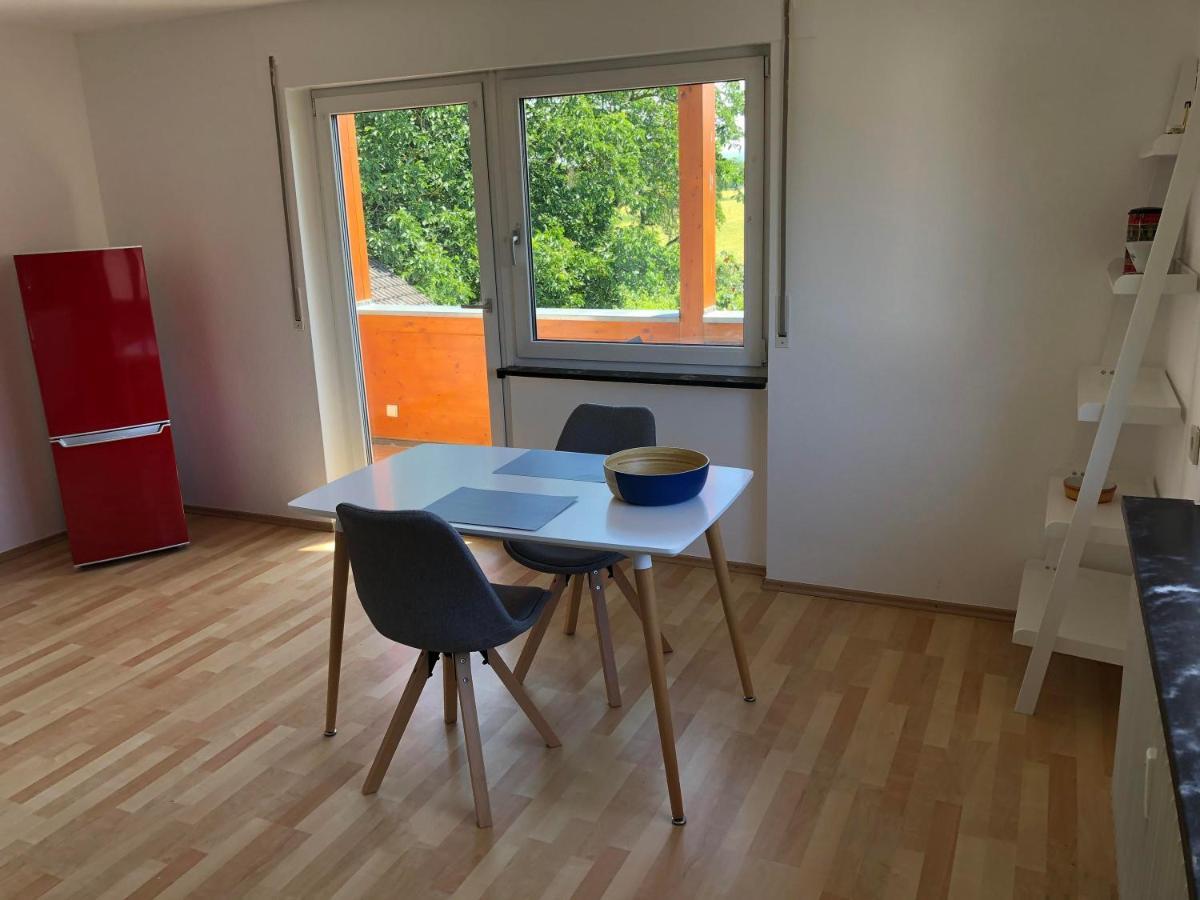Apartamento Haus Schwarzwaldblick Achern Exterior foto